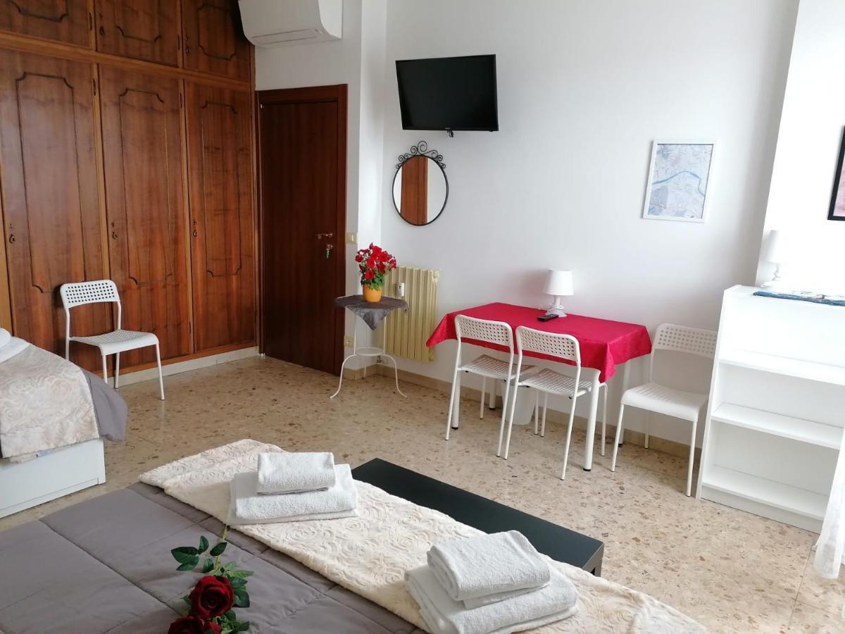Giuseppe House Apartamento Pisa Exterior foto
