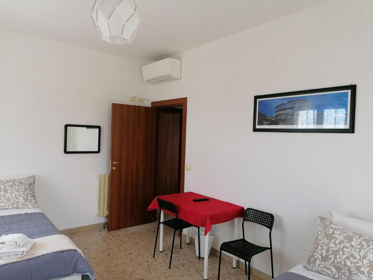 Giuseppe House Apartamento Pisa Exterior foto